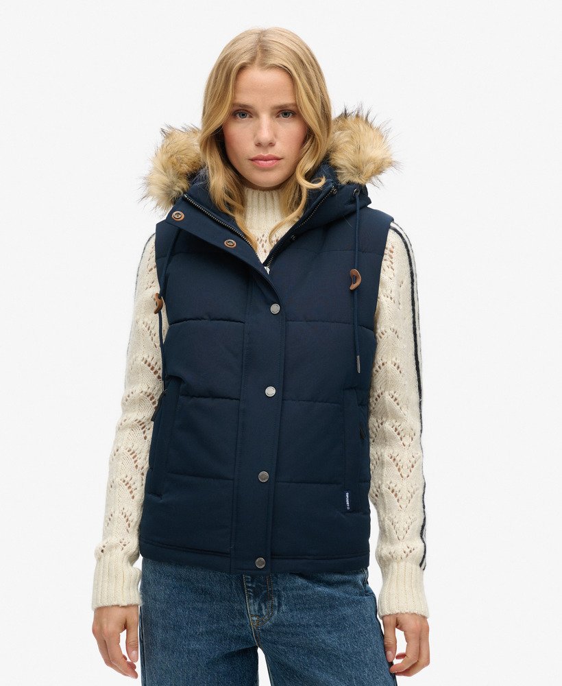 everest faux fur puffer gilet in nordic chrome navy