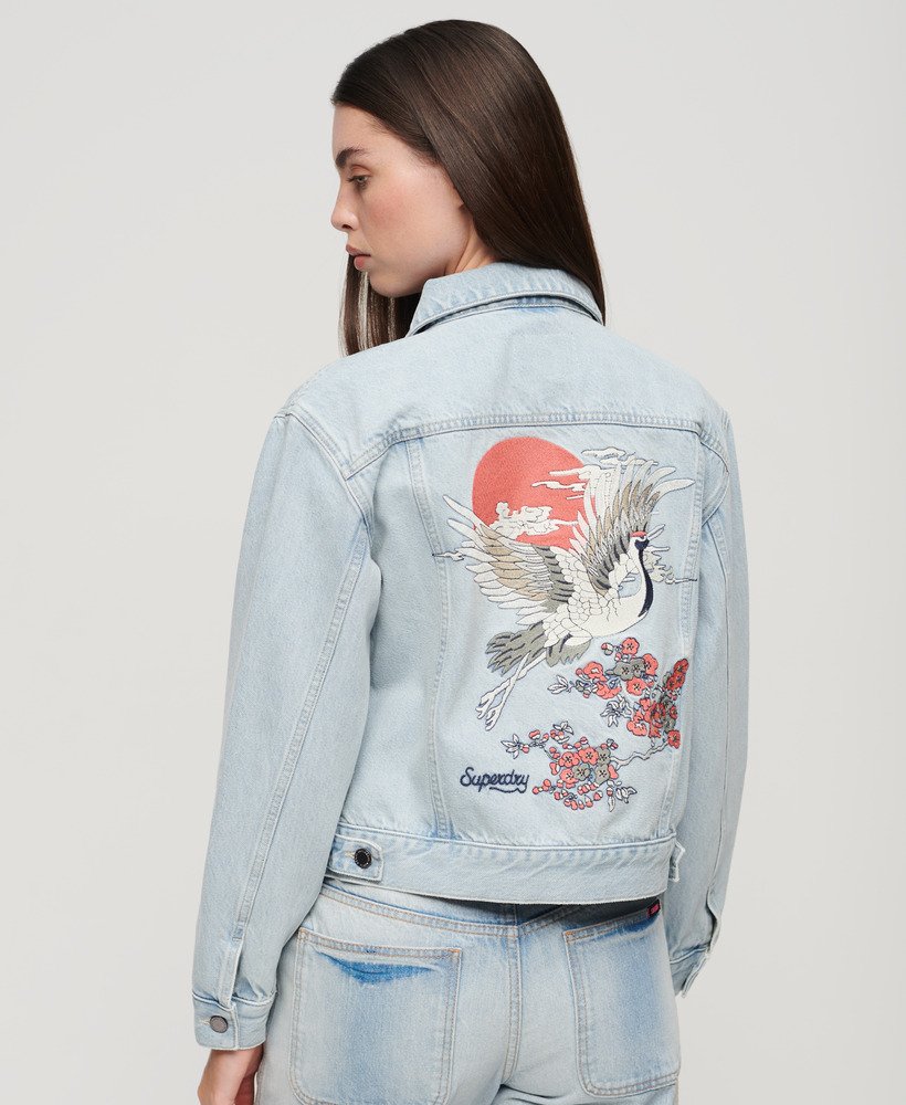 geborduurd denim truckerjack in echo light vintage