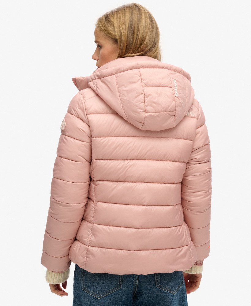gewatteerde fuji-jas met capuchon in vintage blushroze.