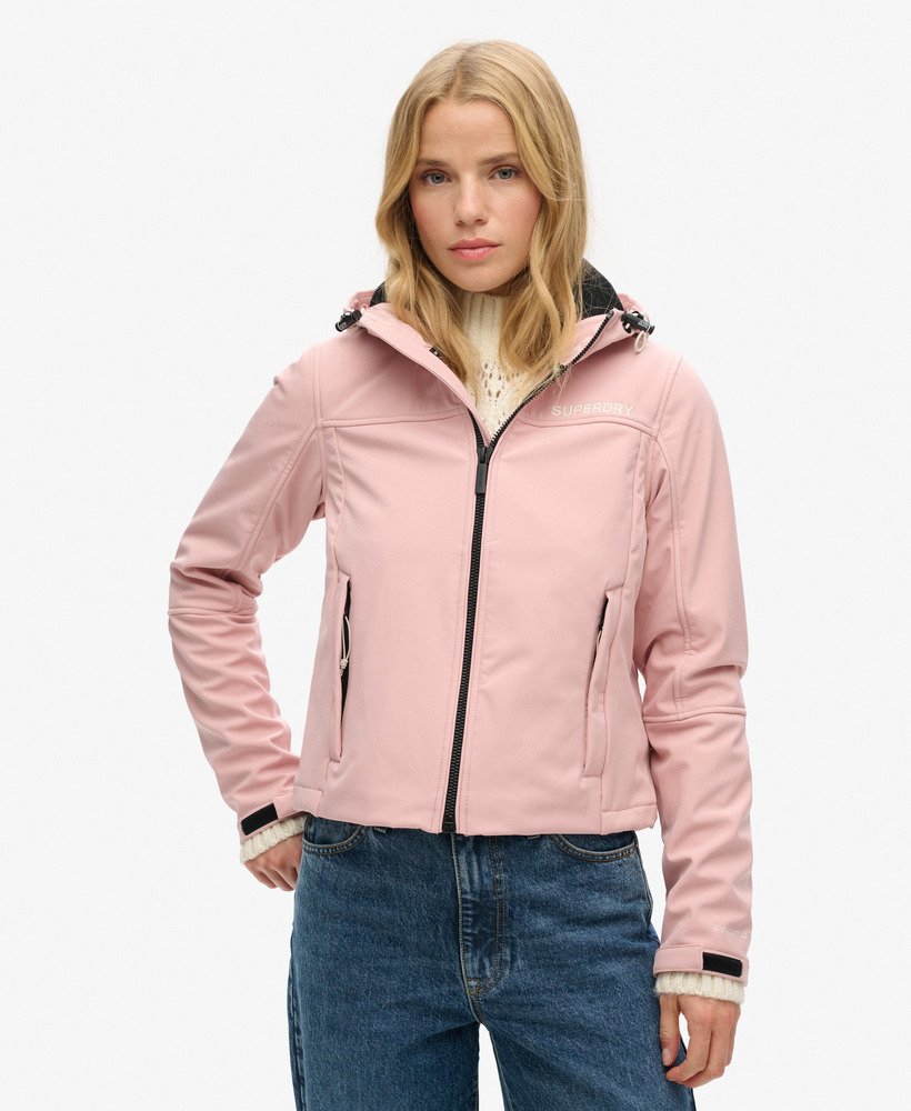 softshell trekkersjack met capuchon in vintage blushroze.