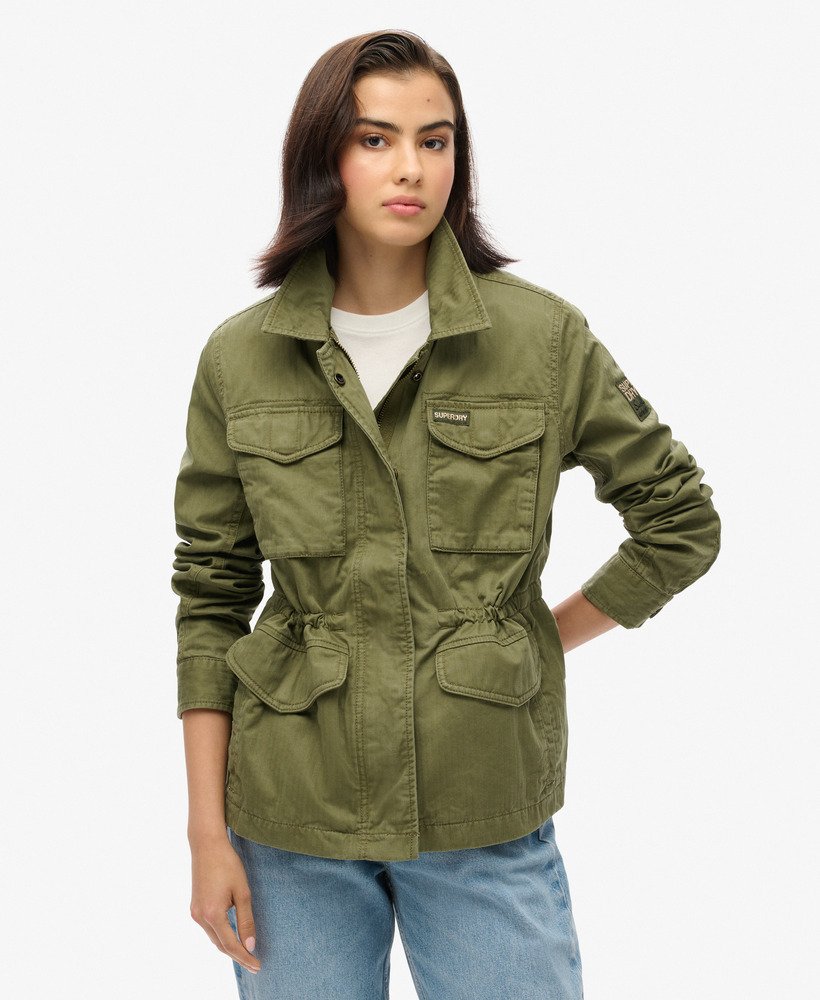 gevoerde militaire m65-jas in de kleur burnt olive.