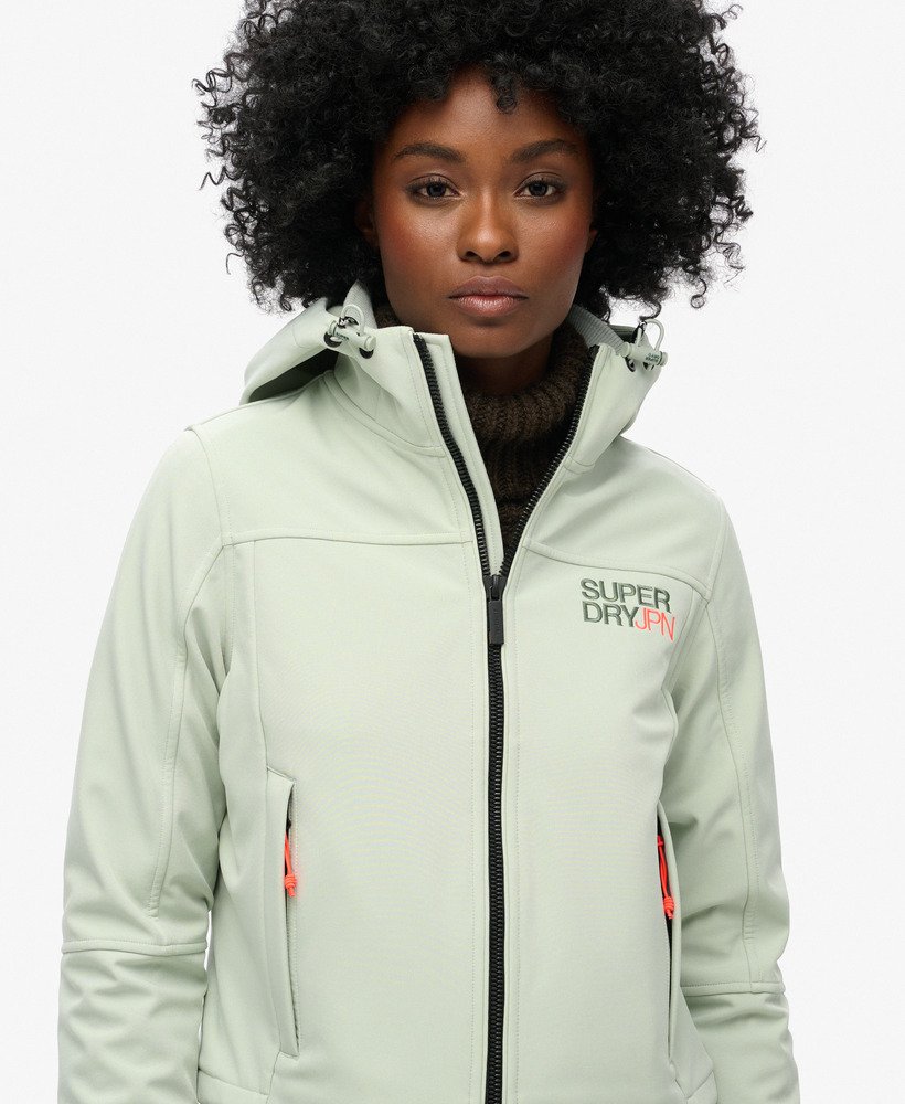 softshell trekkersjas met capuchon in puritan grey