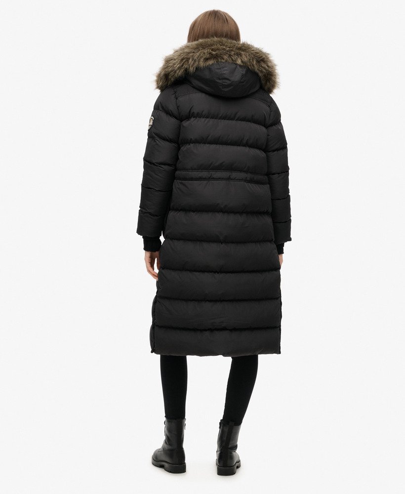 everest lange jas van imitatiebont in zwart