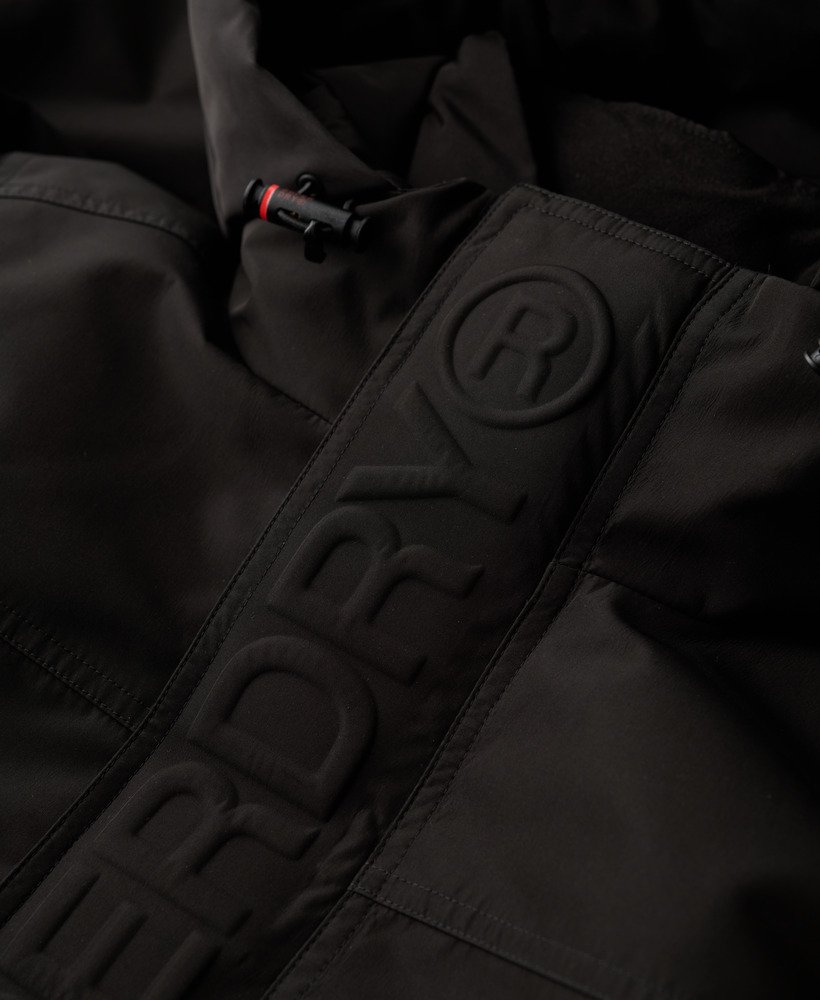 hood ultimate windbreaker jacket in zwart