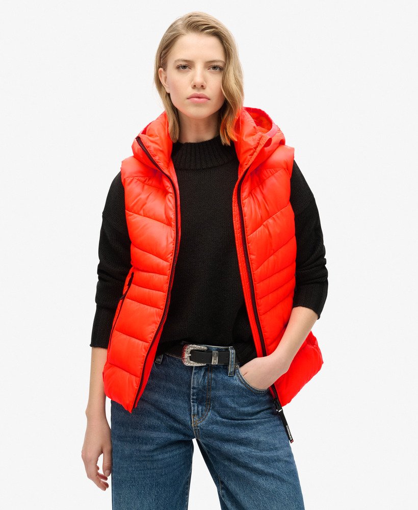capuchonvest met fuji quilt-vulling in vulkanisch koraal