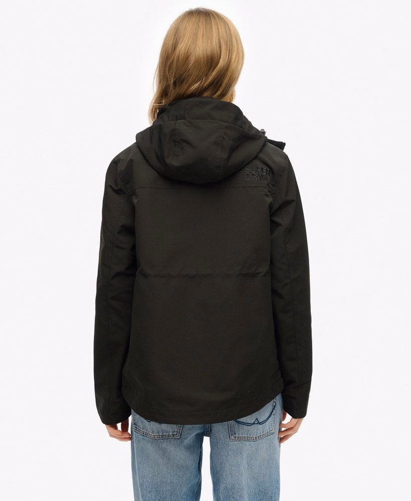 Capuchon Ultimate Tech Windbreaker