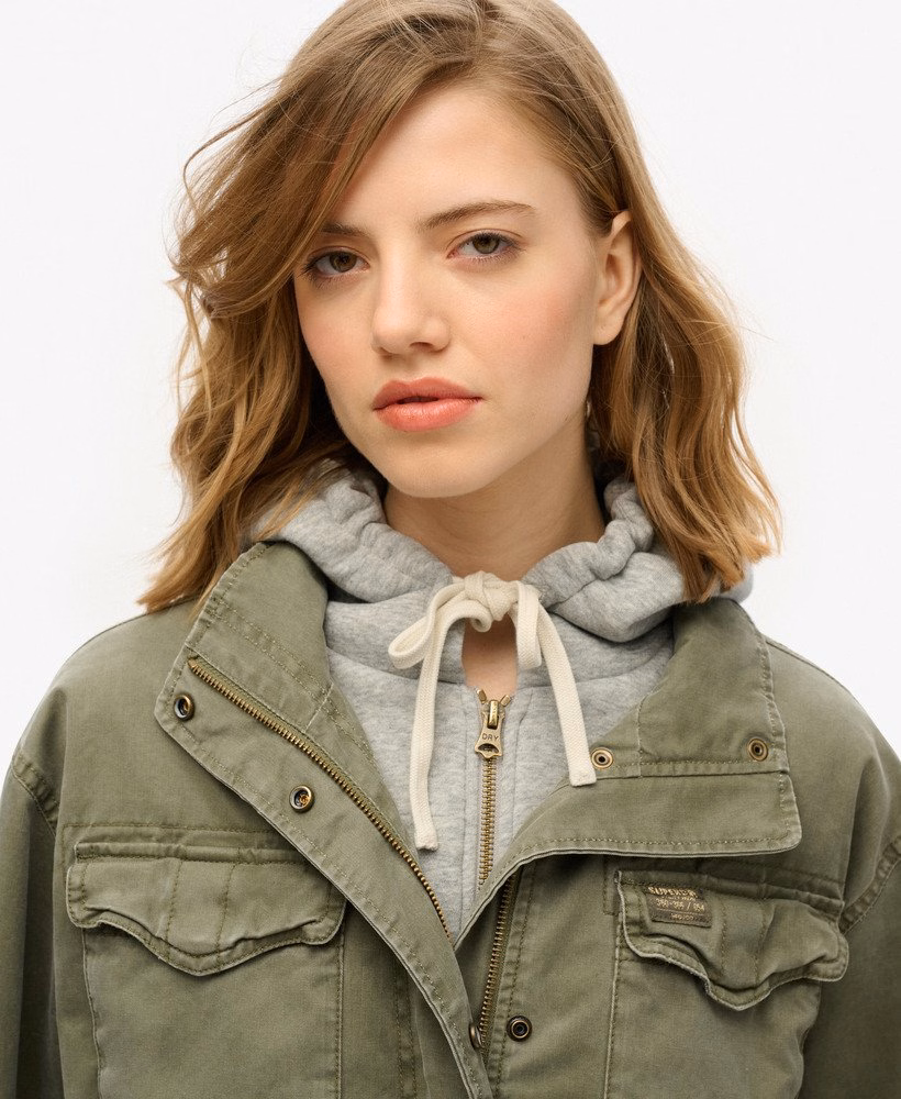 Jersey capuchonjas in militaire stijl