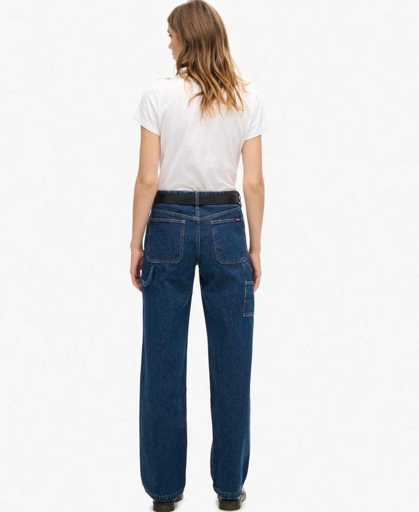 biologische katoenen mid-rise denim timmermansjeans in gewassen blauw.