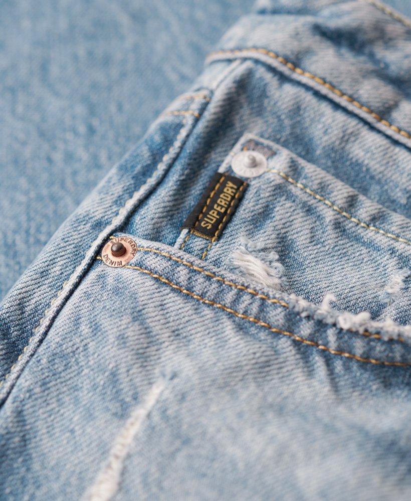 mid-rise wide leg jeans in vintage lentestijl op maat gemaakt.
