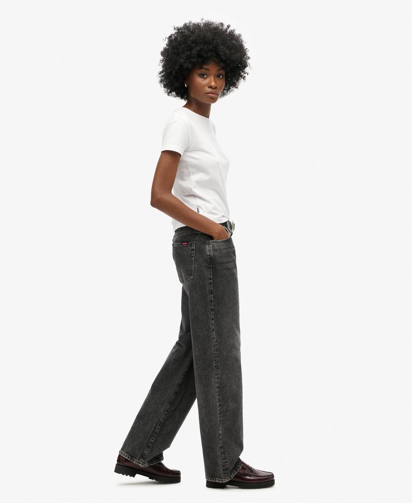 mid-rise wide leg jeans in wolcott black stone