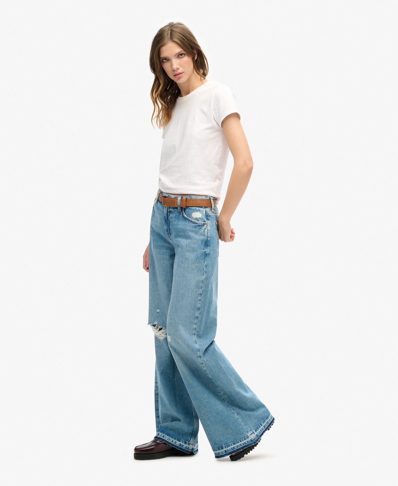 jeans met rafelige zoom en wijde pijpen in sun beach blue