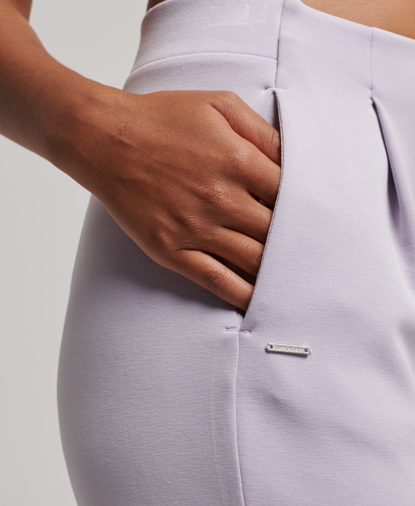 flex tailored joggers in thistle lilac