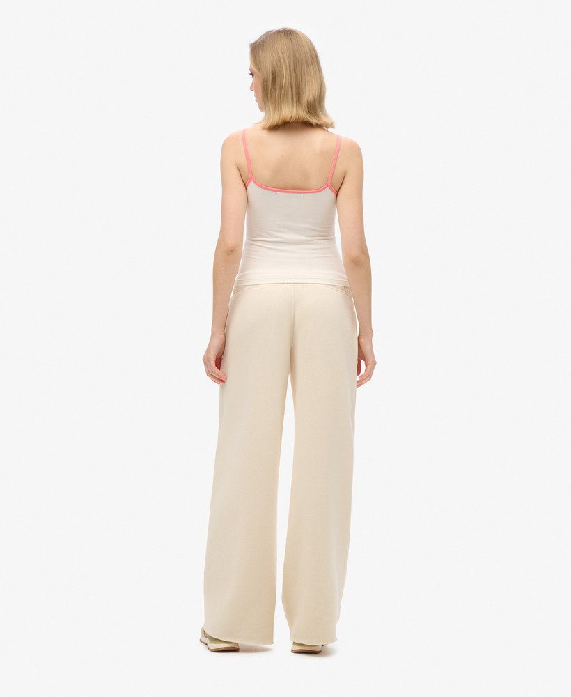 was de joggingbroek met wijde pijpen in havermout.