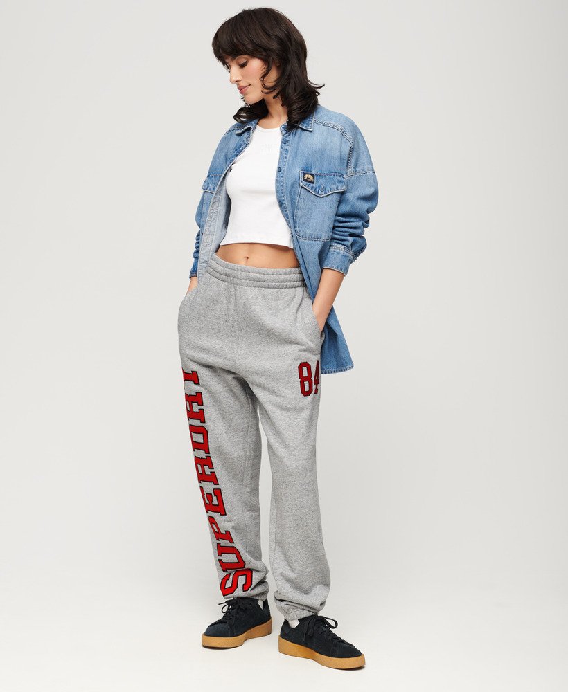 college logo boyfriend jogger in athletic grey marl
