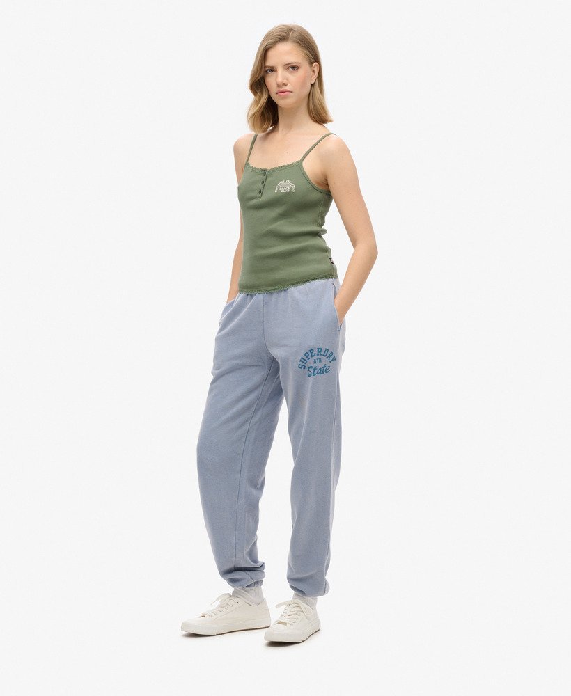 athletic essentials vintage wassen grafische joggingbroek in tidal blue