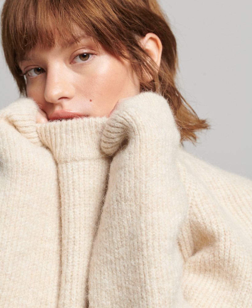 essential rib crew jumper in ecru
