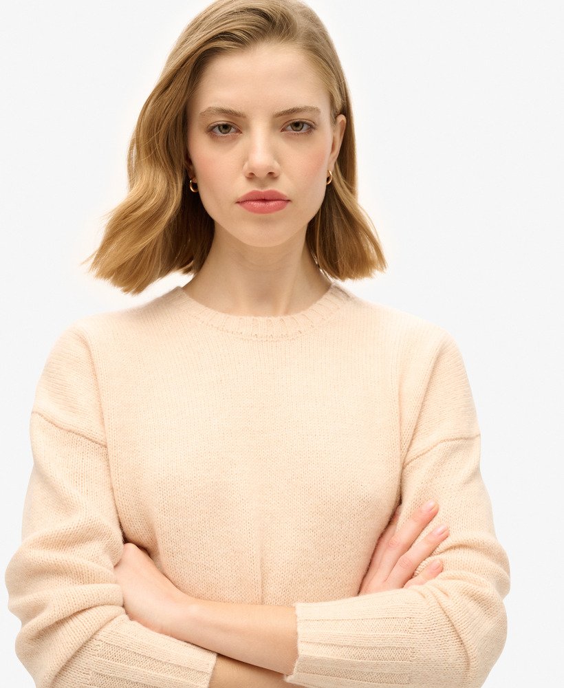 essentiële trui met ronde hals in shadow pale pink.