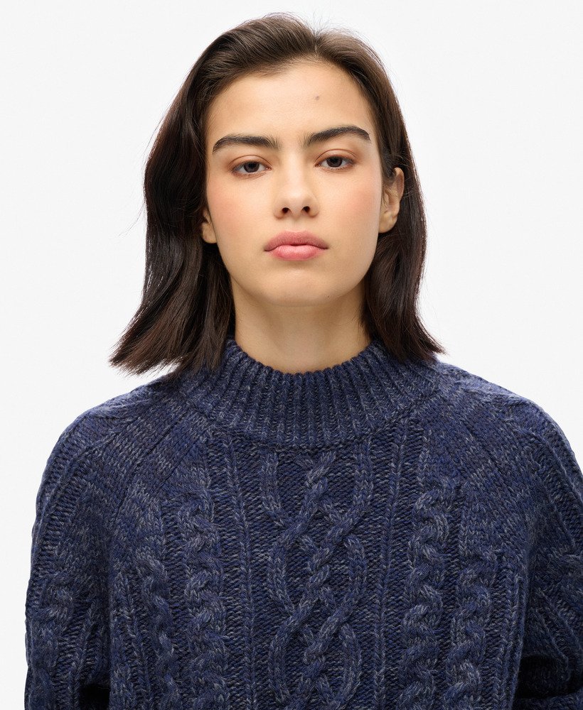 kabeltrui met opstaande kraag in island navy twist