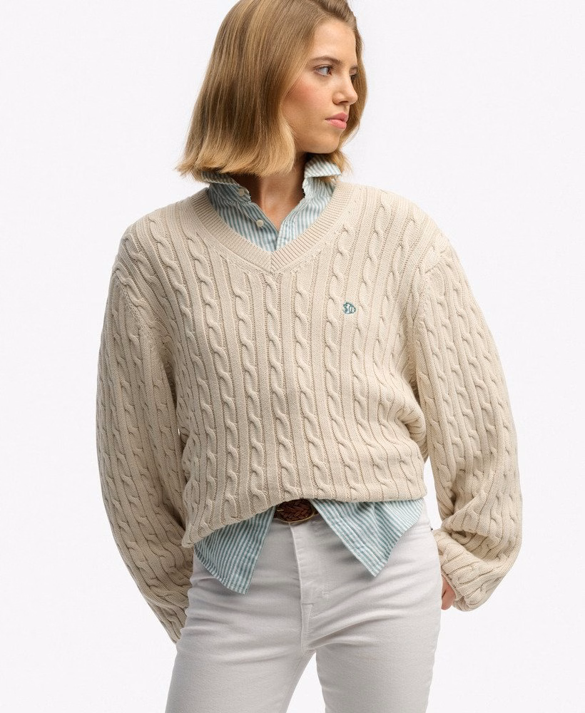 Extra grote V-hals kabeljumper