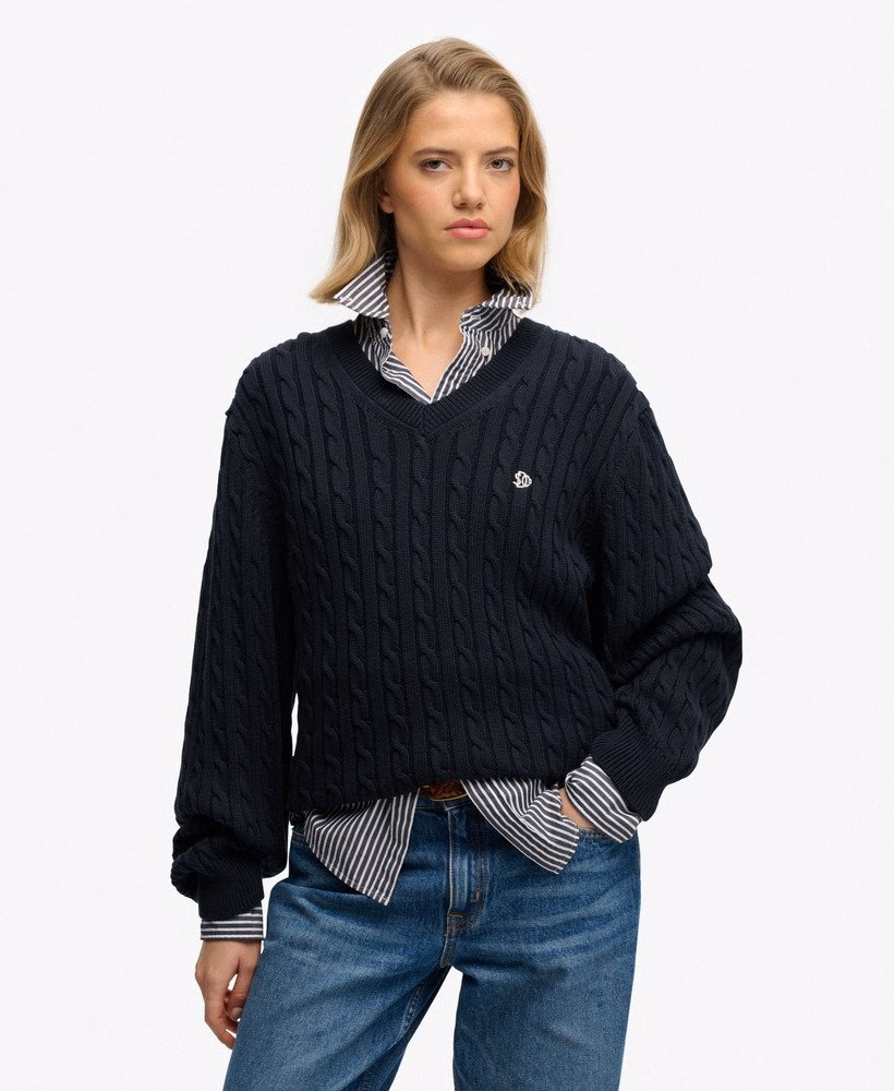Extra grote V-hals kabeljumper