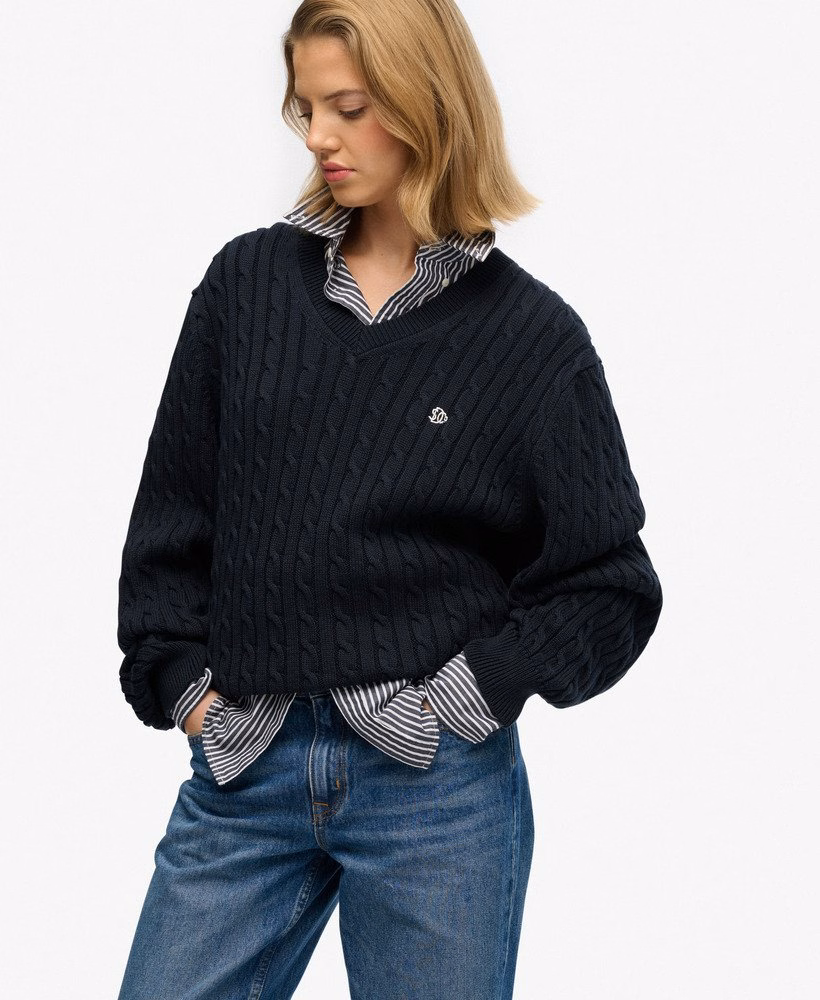 Extra grote V-hals kabeljumper