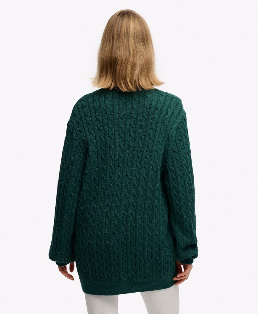 Extra grote V-hals kabeljumper