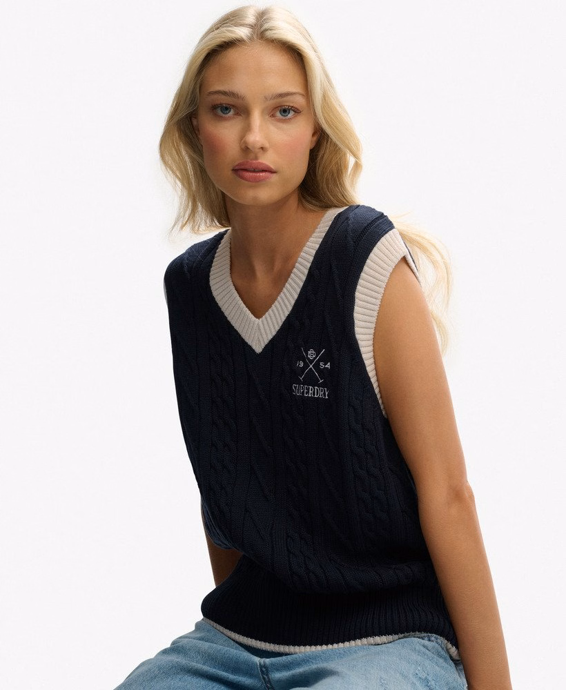 Gebreide tanktop in erfgoedstijl