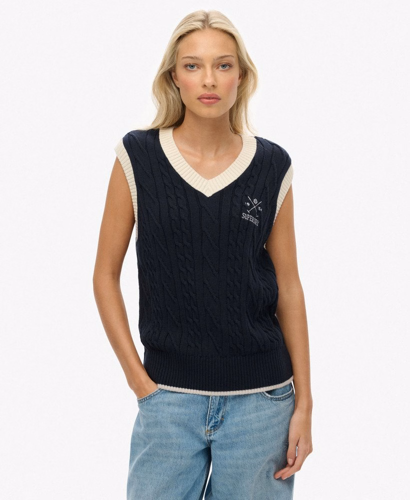 Gebreide tanktop in erfgoedstijl