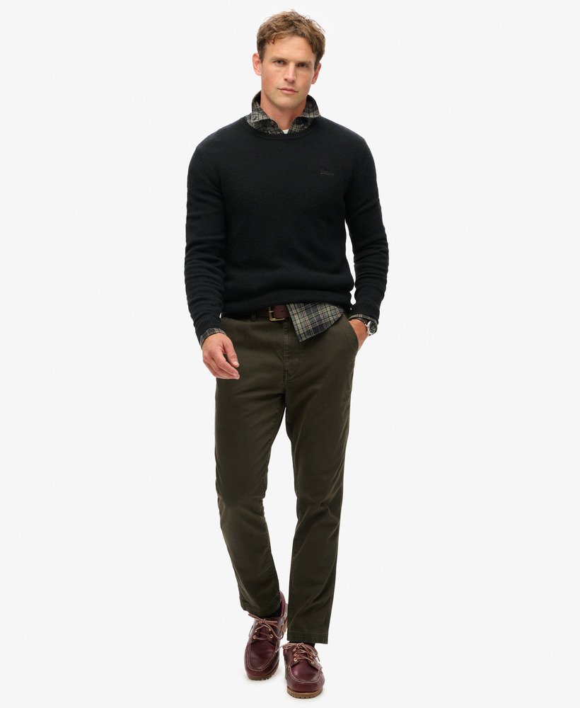 essentiële slim fit trui met ronde hals in zwart