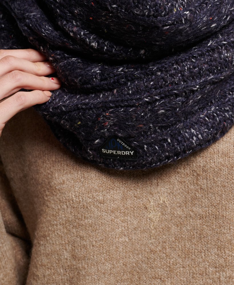 gracie cable snood in boston navy tweed