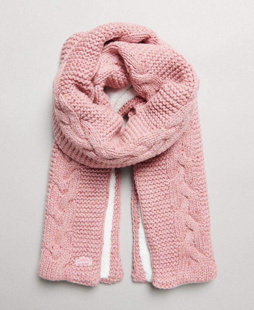 kabelgebreide sjaal in roze tweed
