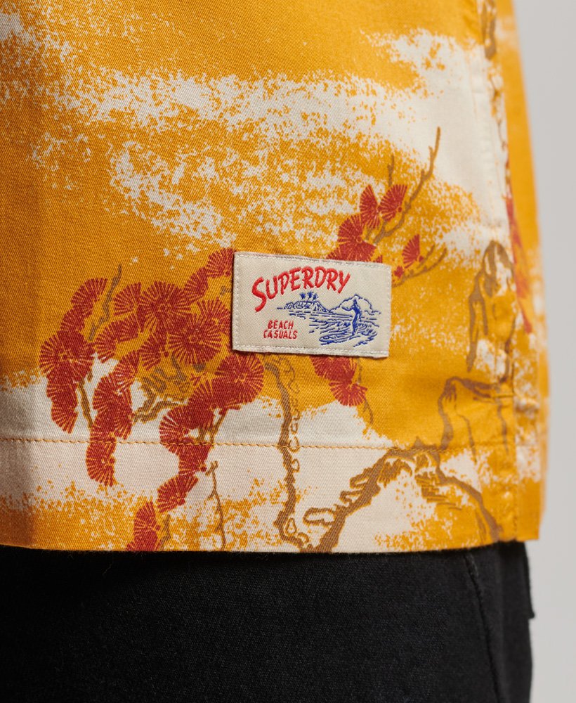 hawaiiaans shirt met korte mouwen en gele wolkenprint