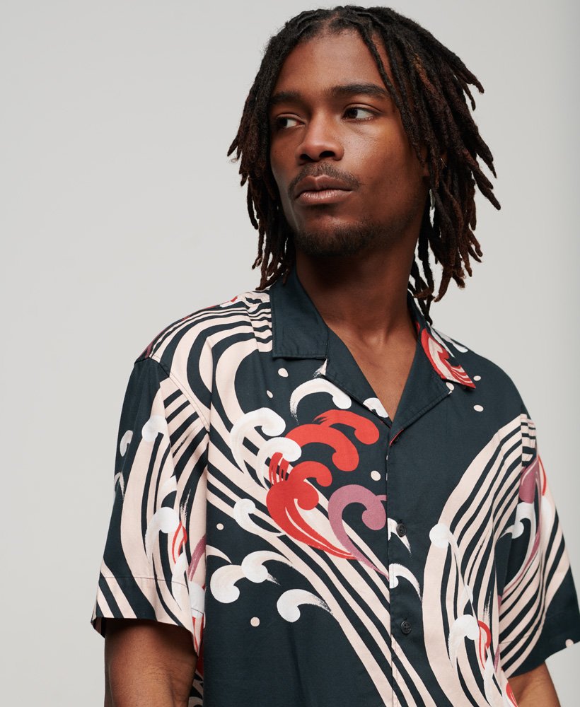 hawaiiaans resortshirt met ryusui zwarte print