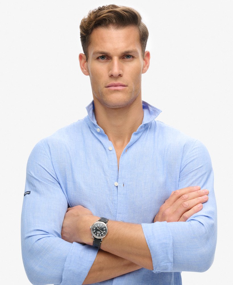 casual linnen overhemd met lange mouwen in lichtblauw chambray.