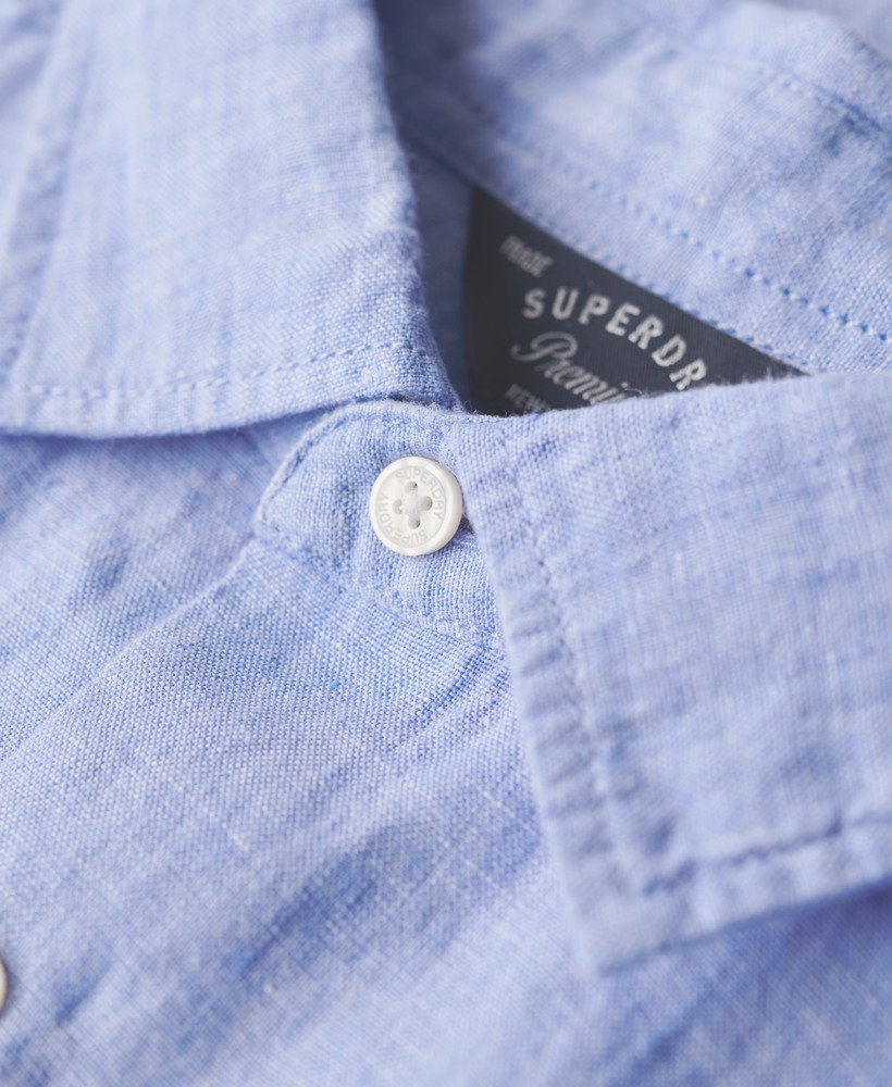 casual linnen overhemd met lange mouwen in lichtblauw chambray.