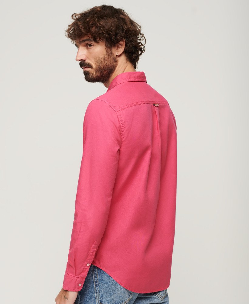 overgeverfd biologisch katoenen shirt met lange mouwen in punkroze.