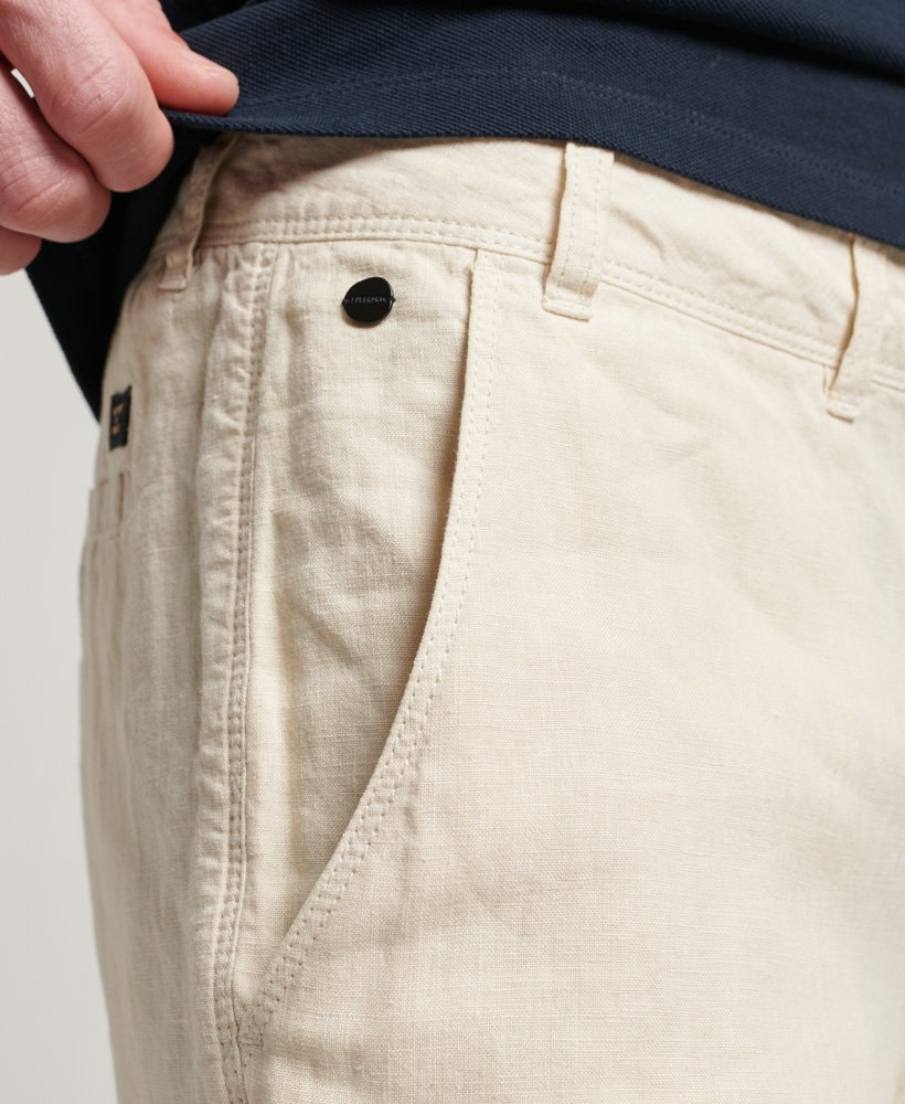overgeverfde linnen shorts in berkenbeige