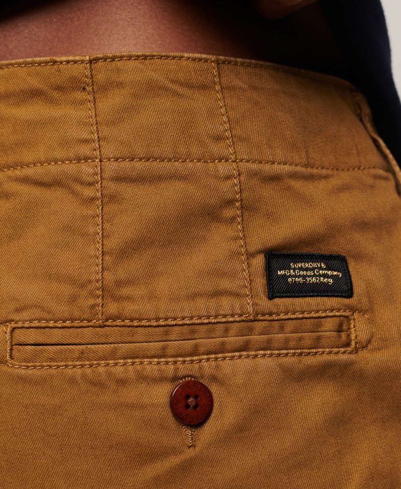 vintage officer chino shorts in zandsteenkleur.