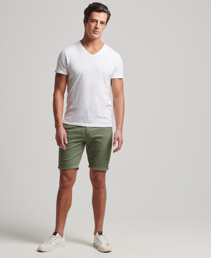 core chino shorts in thyme