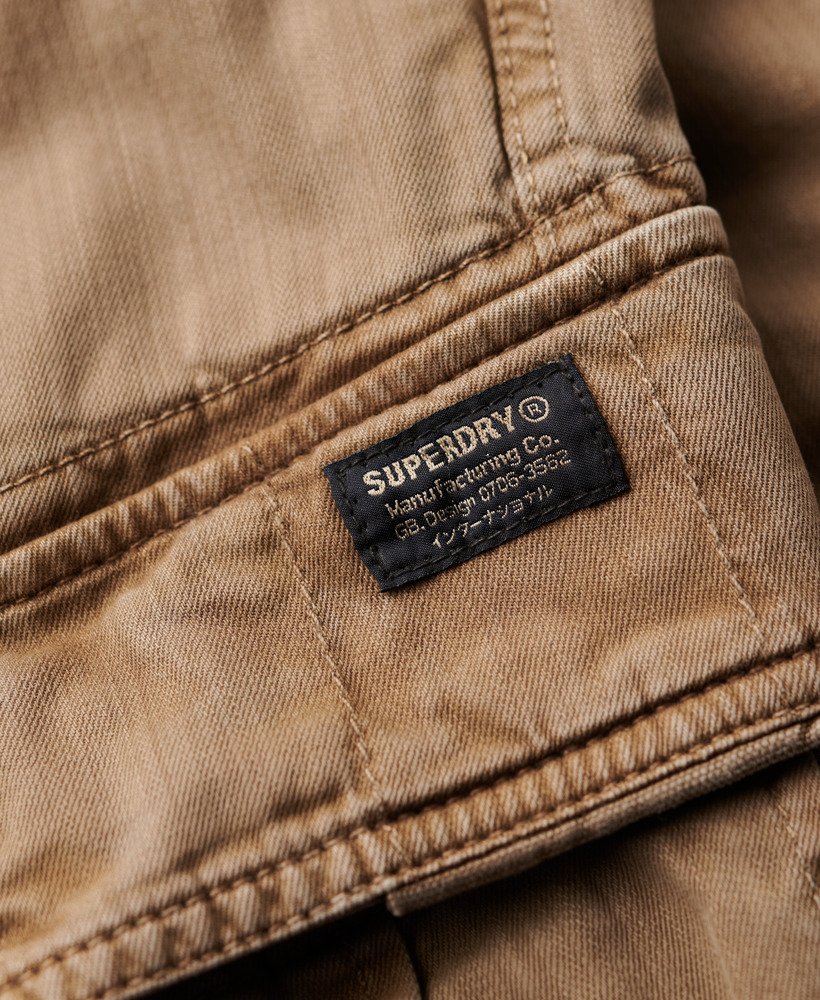 core cargo short in tan khaki