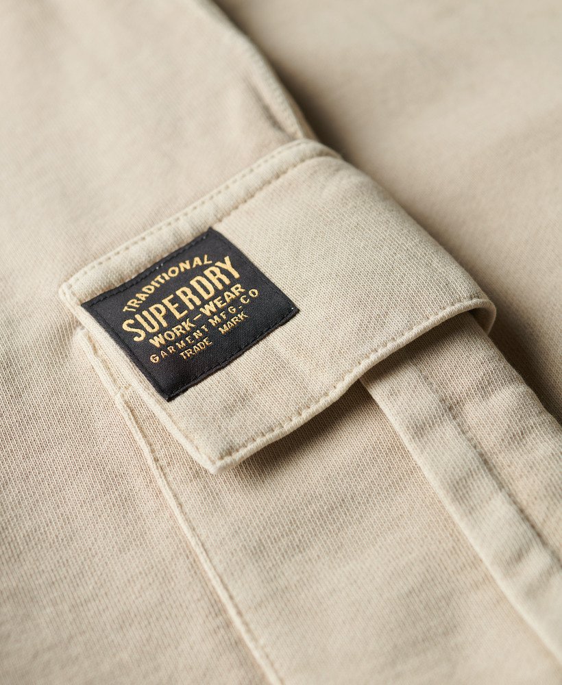 cargo shorts met contrasterende stiksels in gewassen pelikaanbeige