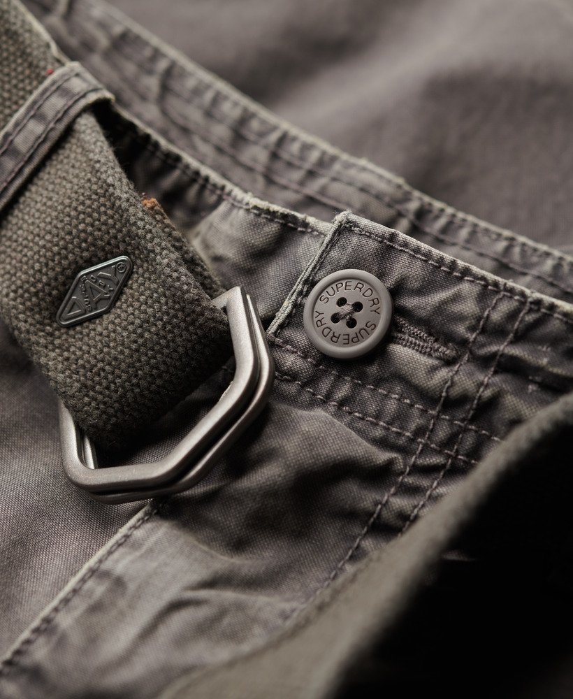 stevige cargoshorts in gewassen grijs.