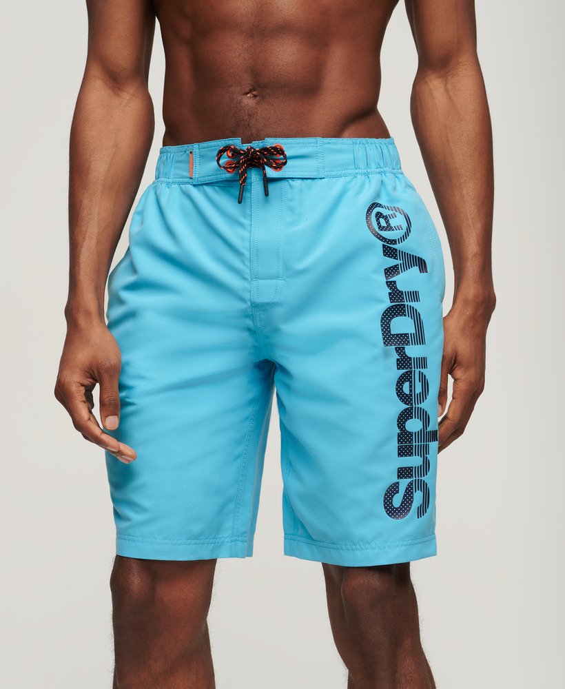 klassieke boardshorts in oceaanblauw