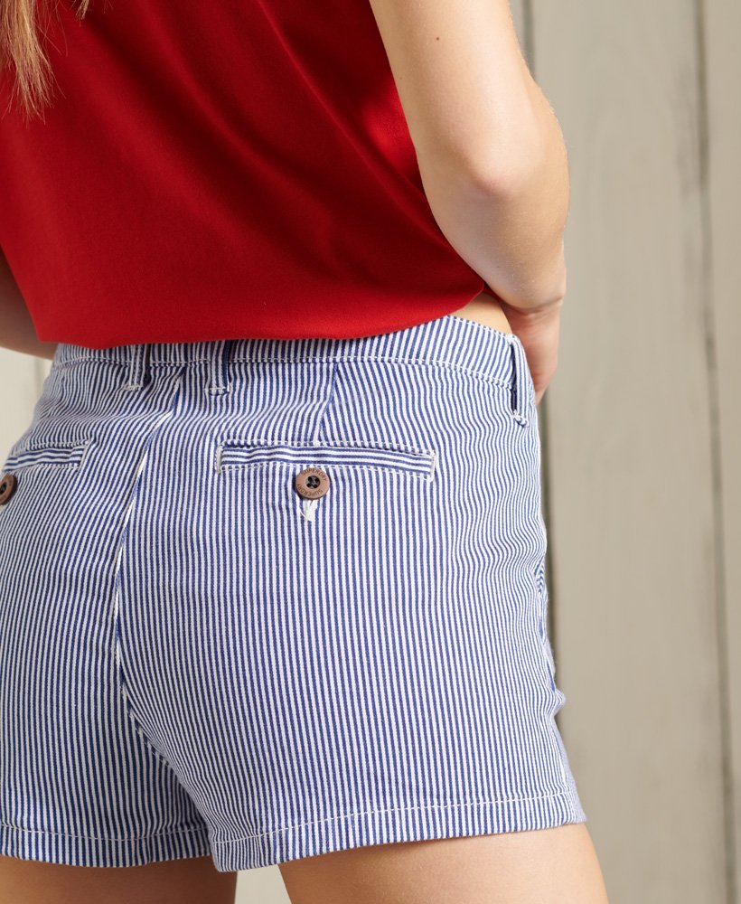 chino hot shorts in marineblauwe strepen