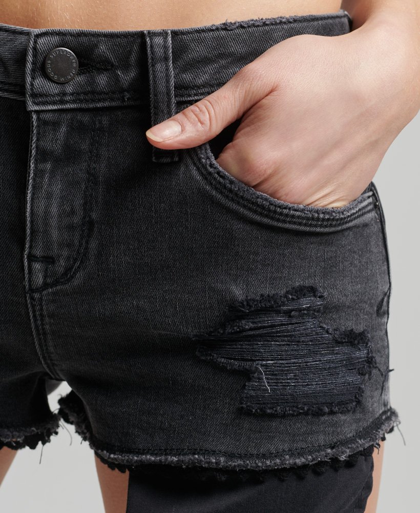 kanten hot shorts in wolcott black stone destroy