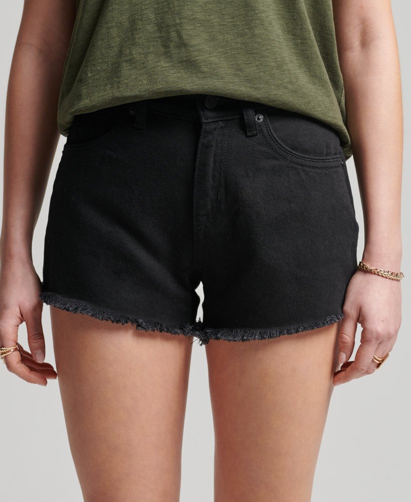 high-rise denim shorts van organic cotton studios in zwart.