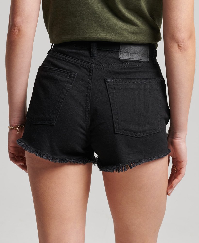 high-rise denim shorts van organic cotton studios in zwart.