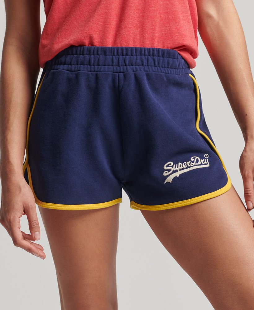 vintage logo college shorts in diep marineblauw