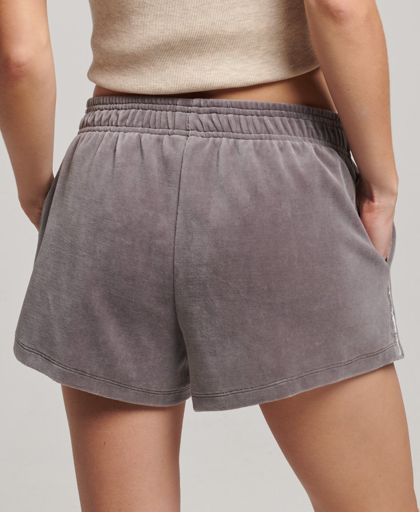 s-logo velours shorts in grijs kwarts