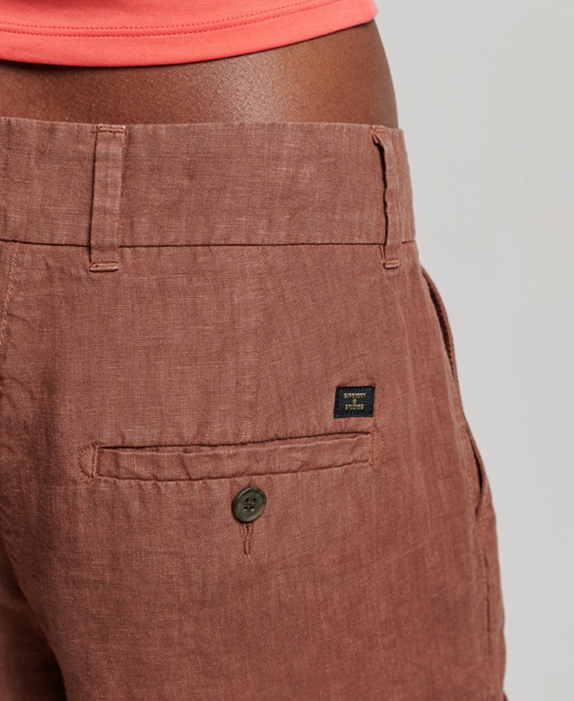 overgeverfde linnen shorts in nootmuskaatbruin